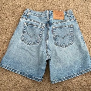 Levi’s shorts
